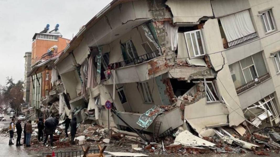 Deprem sonrası herkes araştırıyor! Bunu uygulayanın evi 10 kat güçlenecek: Evi olanlar dikkat! 2